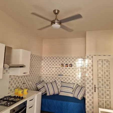 Luna Parcheggio Gratuito Appartement Genua